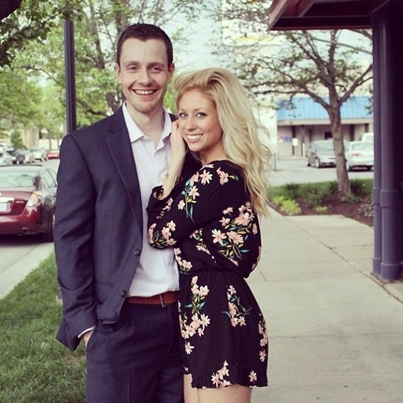 Meet your Posher, Rachel - Picture 2 of 4